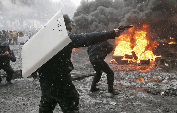  Protestatarii din Ucraina: „UE, România, ajută-ne!”
