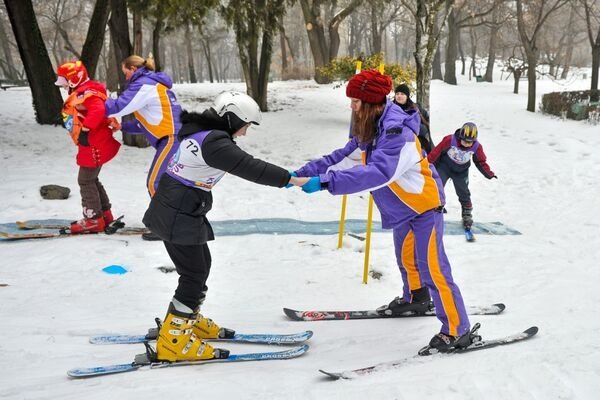  Pârtiile de la Şureanu şi Arieşeni, perfect practicabile pentru schi şi snowboard