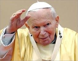  S-a recuperat bucata de pânză îmbibată cu sângele fostului papă Ioan Paul al II-lea
