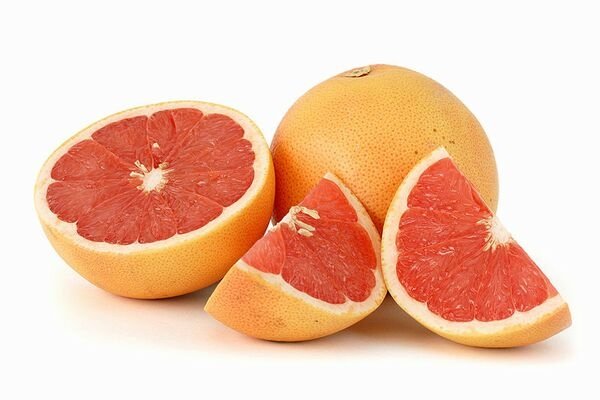  Grapefruitul induce un efect protector împotriva unor tipuri de cancere şi a bolilor cardiovasculare