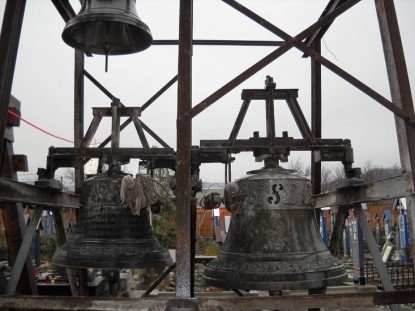  Clopotele de la biserica din Poiana, de peste 100 kilograme, au fost furate (VIDEO)