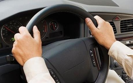  Cele mai ciudate legi referitoare la condus si amenzile auto