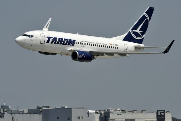  TAROM oferă, de Mărţişor, 20% reducere la biletele de avion pe toate destinaţiile externe