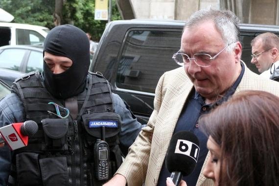 Dan Adamescu a fost arestat preventiv, în dosarul în care este acuzat de dare de mită