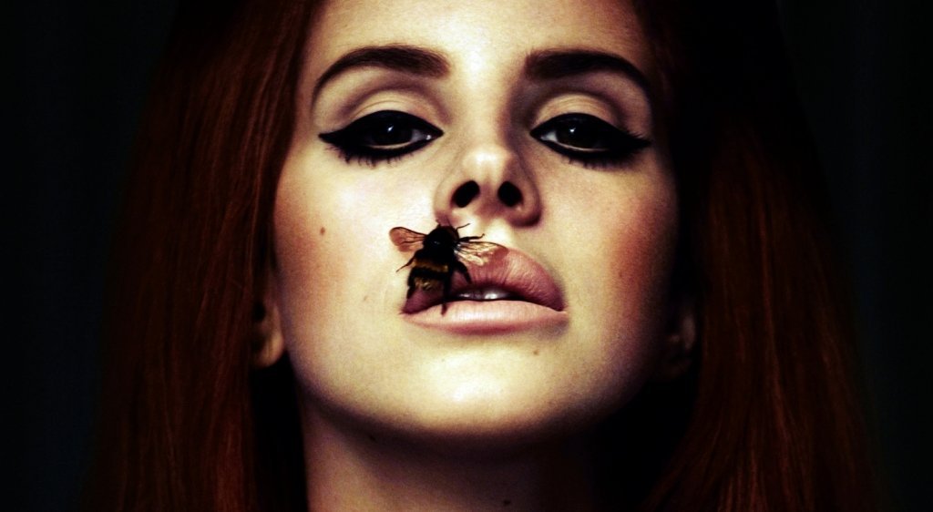  Cântăreaţa Lana Del Rey: Mi-aş fi dorit să fi murit deja