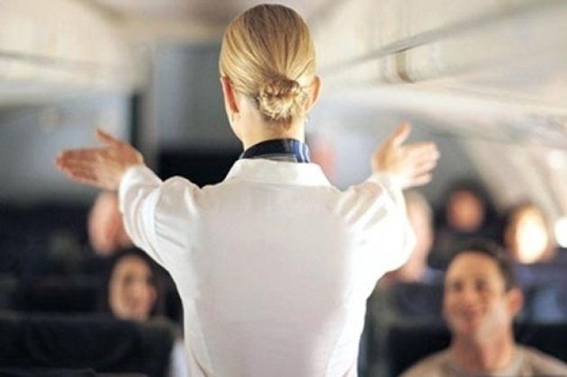  Confesiunile unei stewardese românce care a lucrat pentru o companie din lumea arabă