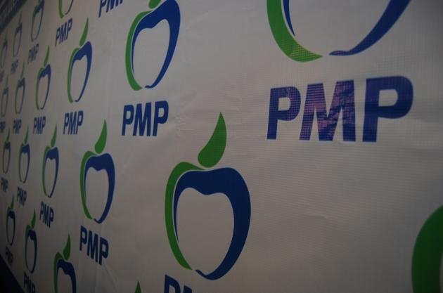  Definiţia „partidelor politice parlamentare”, modificată în OUG privind legea alegerilor. PMP nu se încadrează