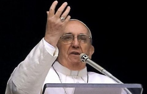  Papa Francisc vrea să se acţioneze ‘cu hotărâre’ împotriva abuzurilor sexuale