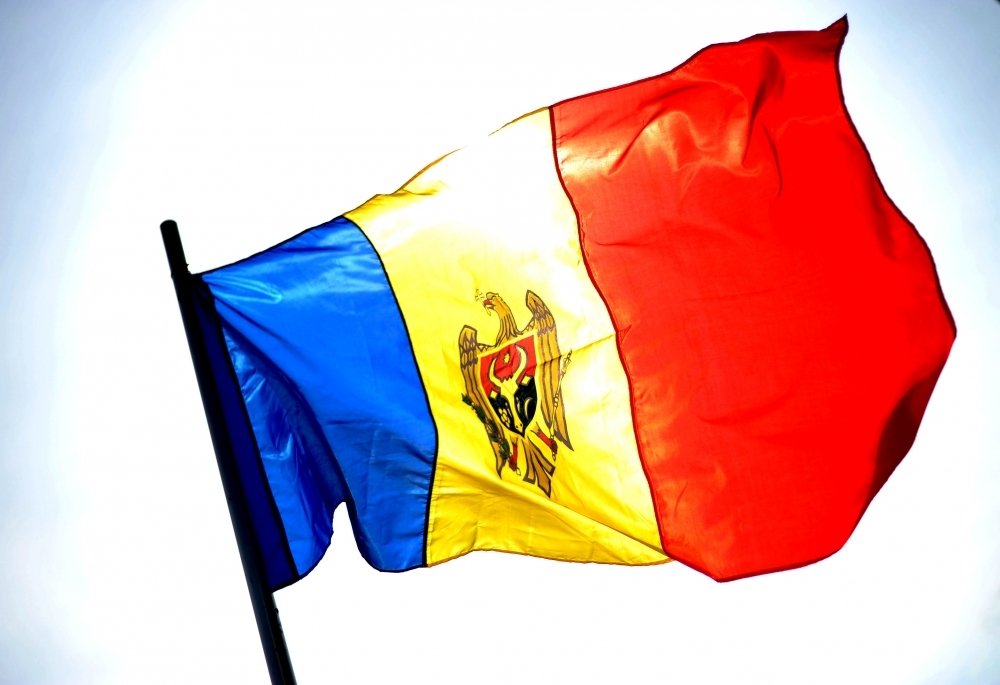  Cetăţenii din Republica Moldova au opinii împărţite privind aderarea la UE sau Uniunea Vamală