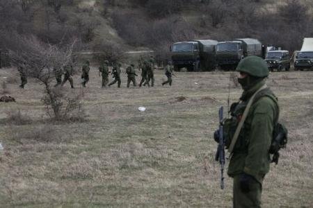  Kievul suspendă ‘operațiunea antiteroristă’ din est, risc crescut de trecere a frontierei de către trupele ruse