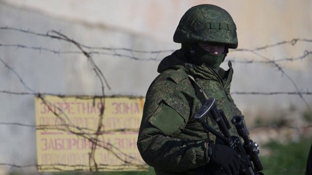 Rusia a arestat cinci soldaţi ucraineni pentru crime de război