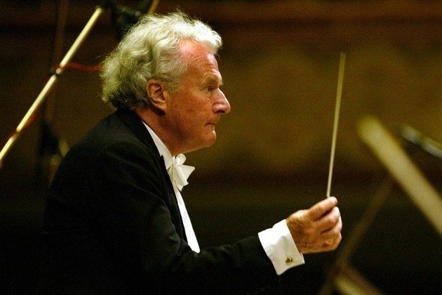  A murit cel mai longeviv dirijor al London Symphony Orchestra