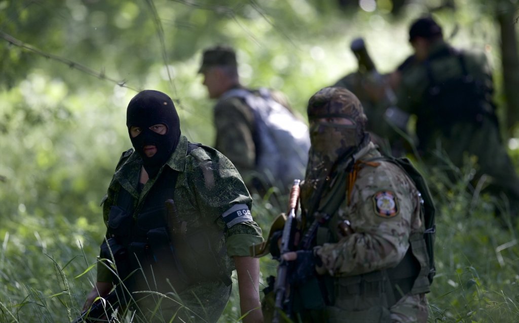  Doi români luptă pentru separatişti în estul Ucrainei, afirmă liderul separatist Zaharcenko