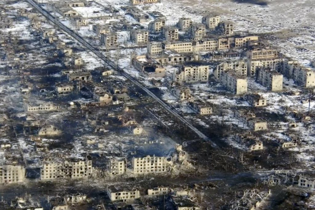  Rusia anunţă preluarea oraşului ucrainean Marinka din regiunea Doneţk
