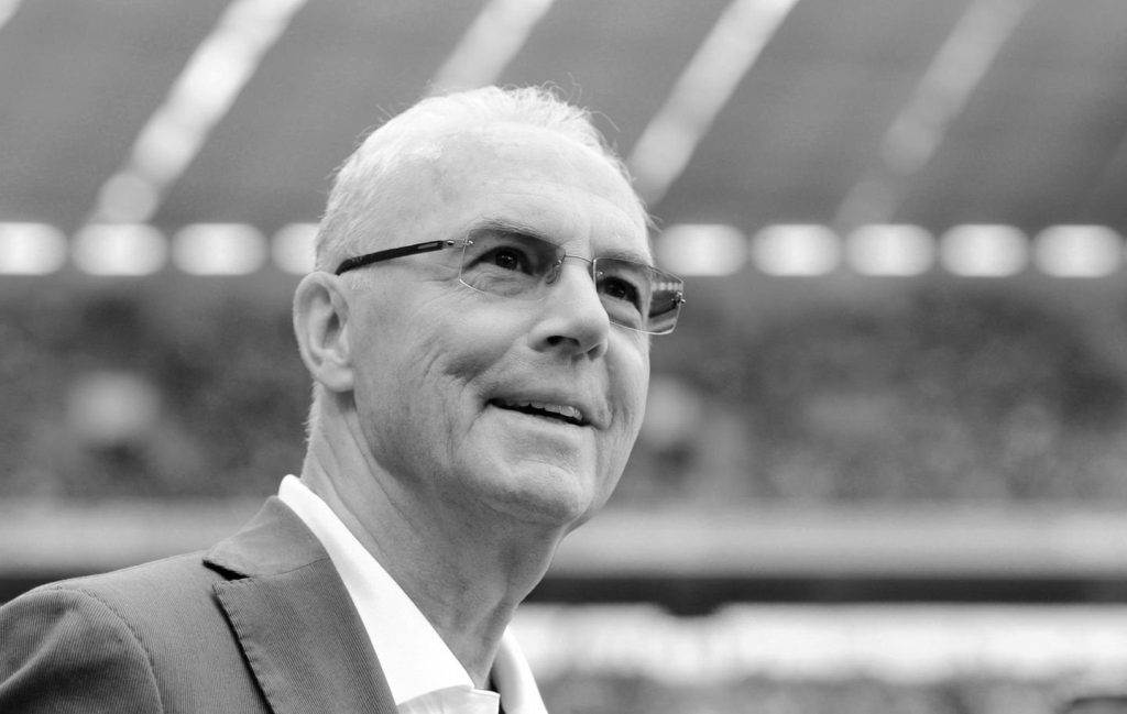  Lumea fotbalului deplânge moartea lui Franz Beckenbauer. Lineker: A câştigat totul cu graţie şi farmec