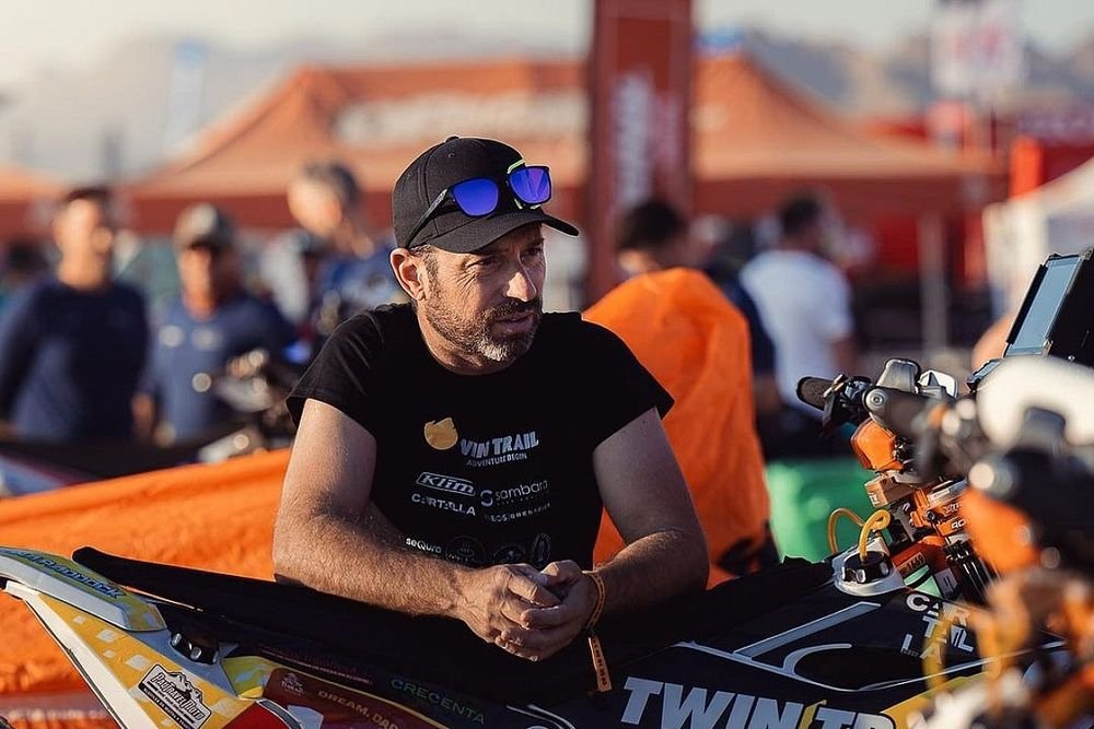  Motociclistul Carles Falcon, care a suferit un grav accident în etapa a doua de la Raliul Dakar, a murit