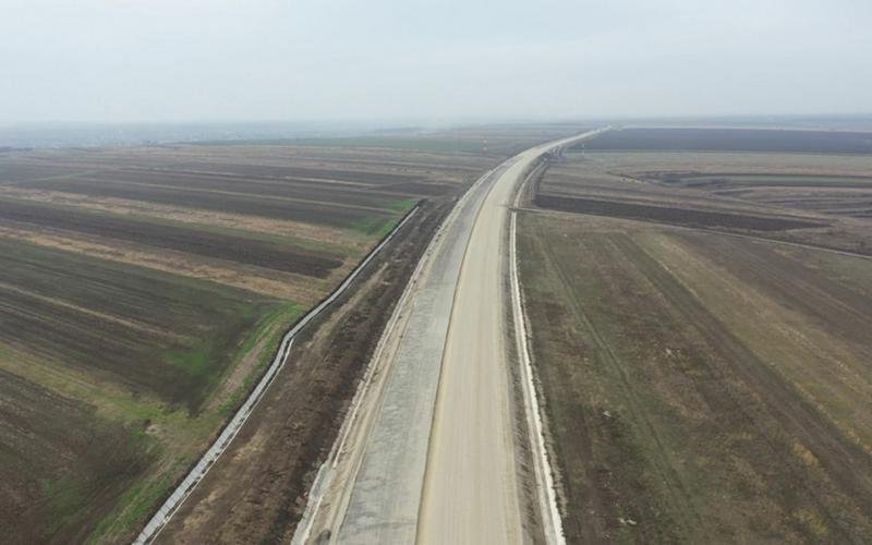  PERICOL – Proiectul autostrăzii A8, înghețat în sertarele din București! De la Iași la Pașcani vom merge pe autostradă peste 7 ani