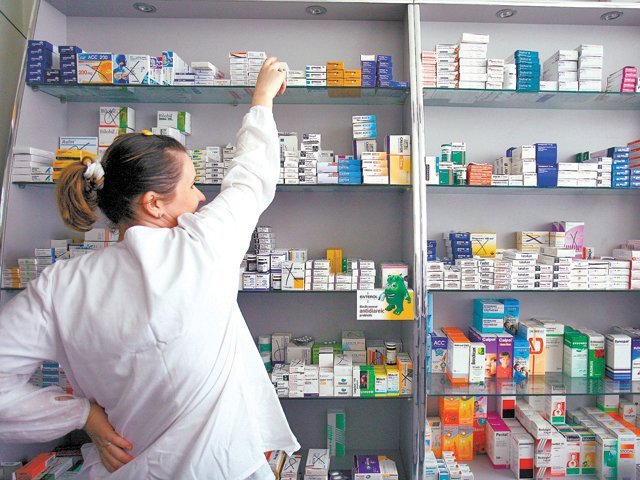  Farmaciile din Iași acuză că vor fi obligate să lucreze în pierdere. Medicamentele scumpe vor dispărea