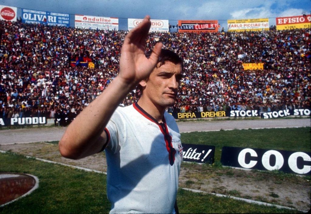  A murit Luigi „Gigi” Riva. Fostul internaţional, în vârstă de 79 de ani, a fost cel mai bun marcator din toate timpurile al naţionalei Italiei