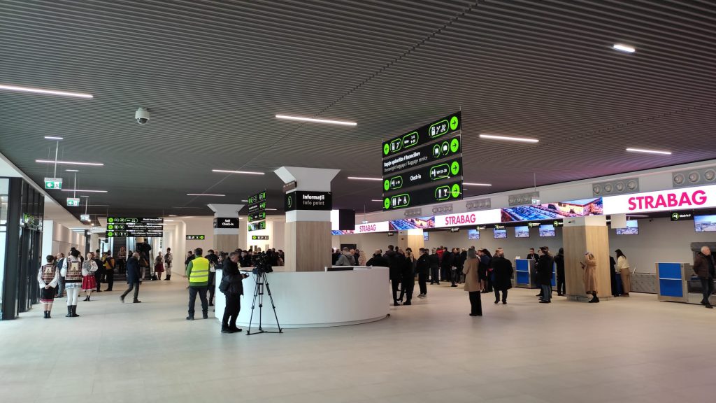  LIVE-VIDEO: Cum arată la interior terminalul T4 al Aeroportului Iaşi. Când va fi folosit de pasageri