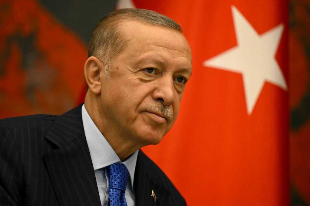  Recep Tayyip Erdogan a semnat ratificarea aderării Suediei la NATO