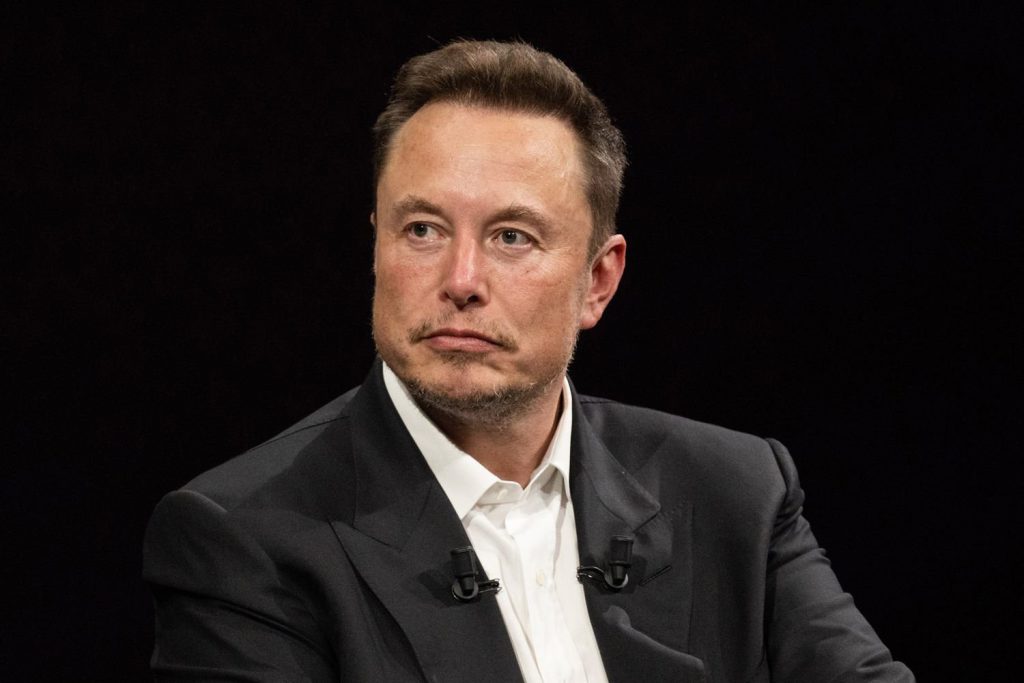  Elon Musk spune că acţionarii Tesla vor vota pentru mutarea sediului social în Texas