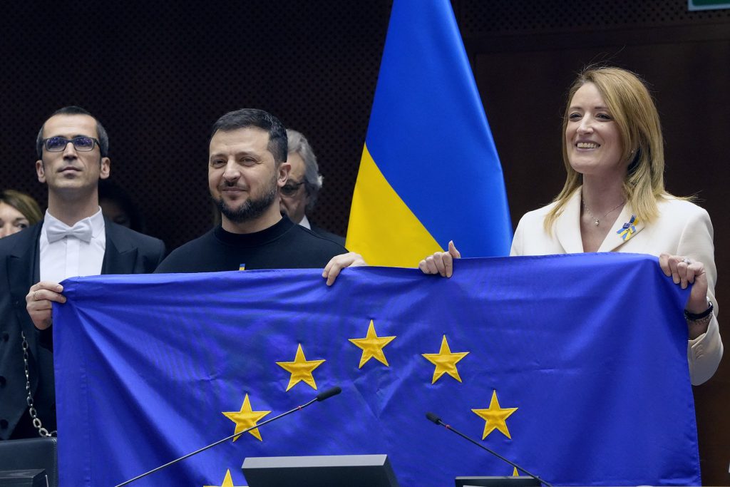  Zelenski: Acordul privind ajutorul UE de 50 de miliarde de euro este o dovadă a unităţii solide a Celor 27
