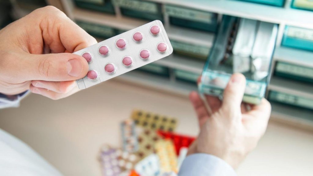  Dincolo de protestele farmaciştilor, piaţa de medicamente este în creştere: în 2023 s-au vândut medicamente de 6 miliarde de euro în România