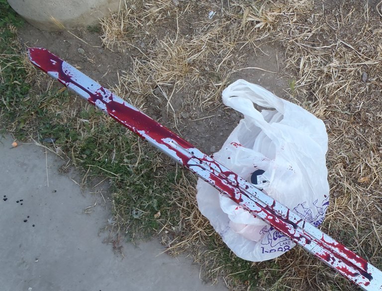 Hunedoara: Bărbat trimis în judecată după ce i-a tăiat mâna cu o sabie unchiului său
