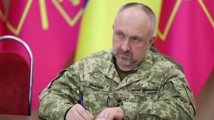  Zelenski îl numeşte pe fostul ministru adjunct al apărării Oleksandr Pavliuk ca nou şef al forţelor terestre