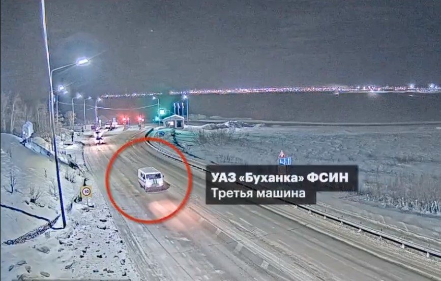  VIDEO Primele imagini cu duba care transportă trupul lui Navalnîi, mort suspect în colonia din Siberia