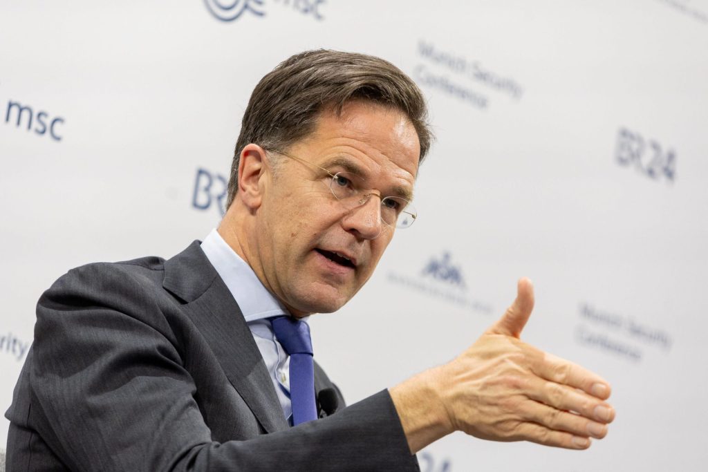  POLITICO: Mark Rutte, fost premier al Olandei, în „pole position” pentru a fi următorul şef al NATO