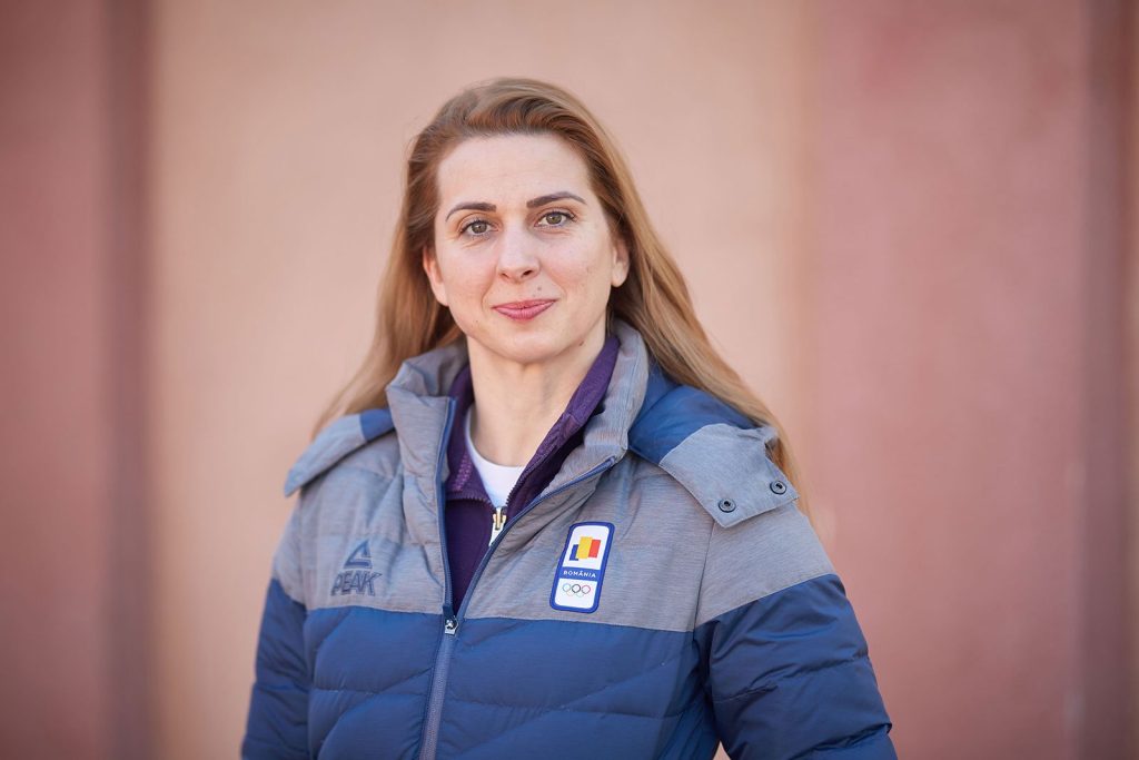  Campioana Alina Dumitru îl contestă pe Cozmin Guşă la şefia Federaţiei Române de Judo