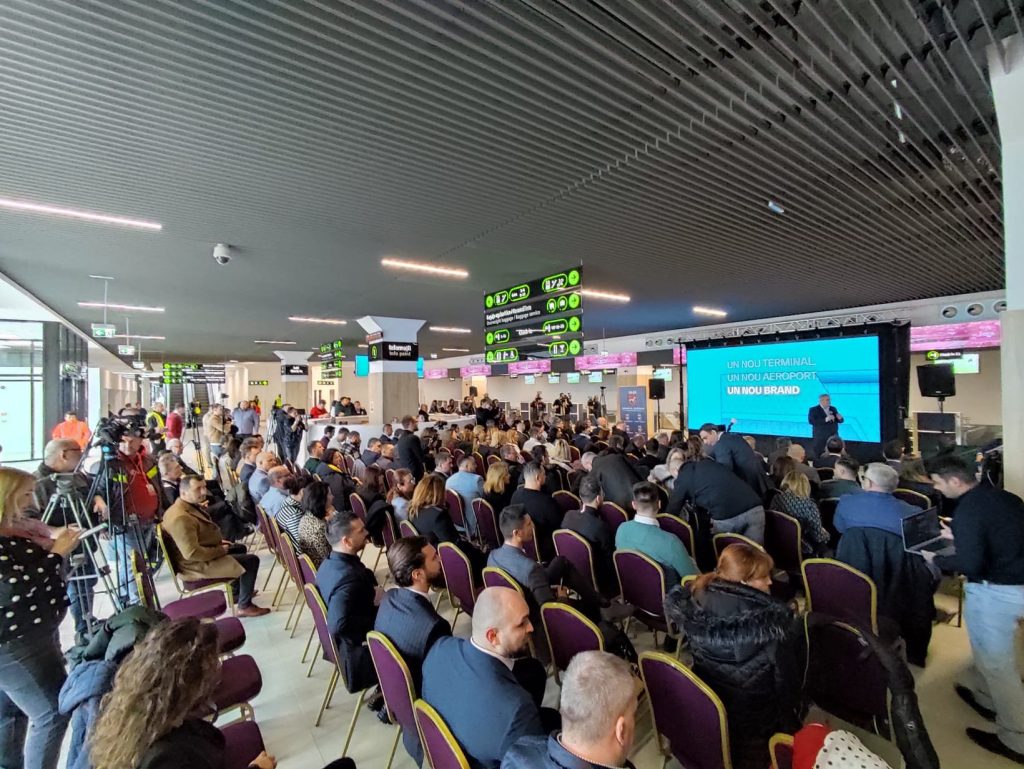  LIVE: Oficialii Aeroportului Iaşi prezintă noul brand al aerogării