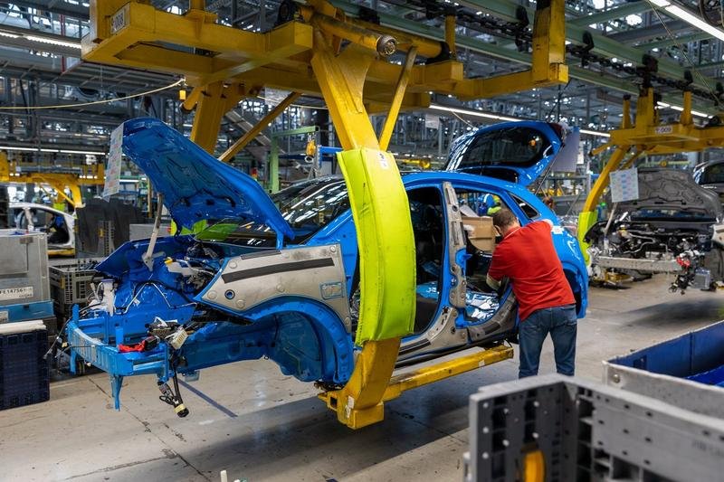  Ministrul Mediului: În România, la fabrica Ford, se va produce curând primul autoturism electric