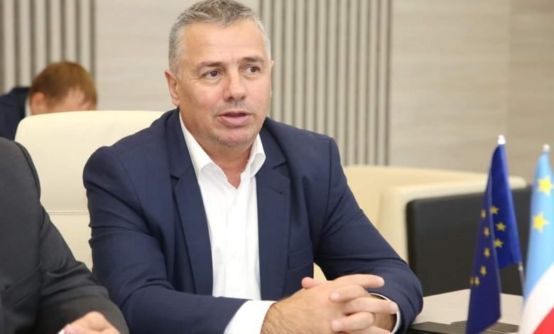  OFICIAL: Petrică Movilă, şeful PMP Iaşi, a demisionat din funcţia de city-manager