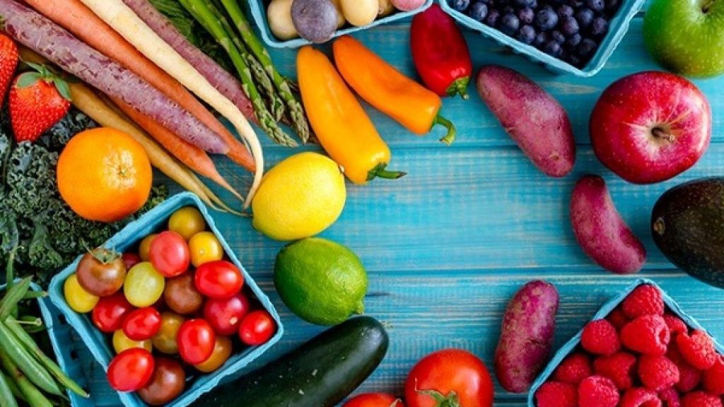  Care sunt fructele și legumele care conțin cele mai multe pesticide. STUDIU