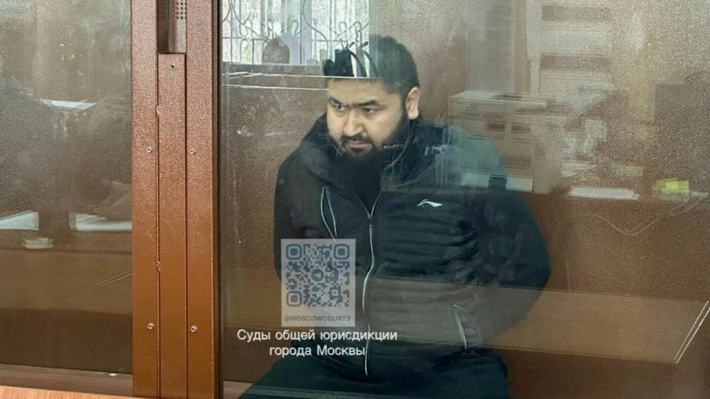  Un al optulea suspect în atentatul de la Moscova, un rus de 31 de ani originar din Kîrgîzstan, plasat în arest preventiv