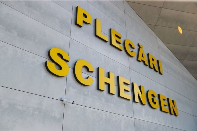  AFP: România şi Bulgaria aderă duminică parţial la spaţiul Schengen, după 16 ani de aşteptare