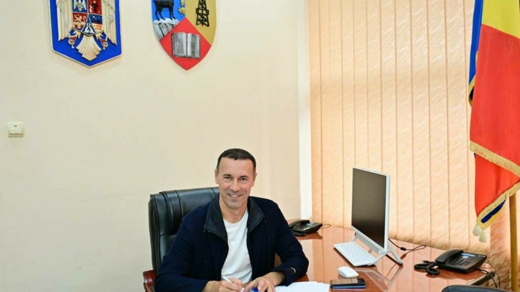  BEJ Prahova dă verde candidaturii baronului Iulian Dumitrescu din partea PNL. El e cercetat de DNA