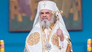Patriarhul Daniel, în Pastorala de Sfintele Paşti: Să ne rugăm pentru pacea din întreaga lume