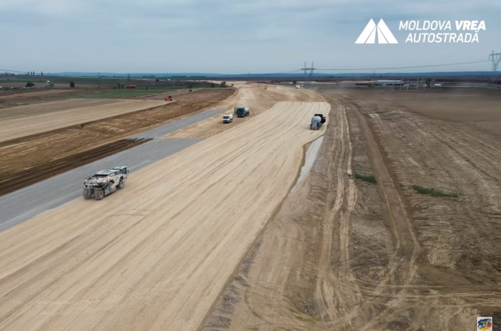  VIDEO Noi imagini cu Autostrada A7, în zona Roman – Hălăucești (intrare în Iași dispre Neamț)