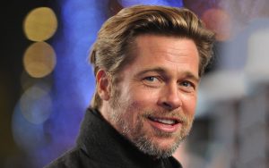 Nici nu știi ce ai putea fi în stare să faci dacă te-ar suna Brad Pitt? Psiholog ieșean despre „hipnoza la distanță”