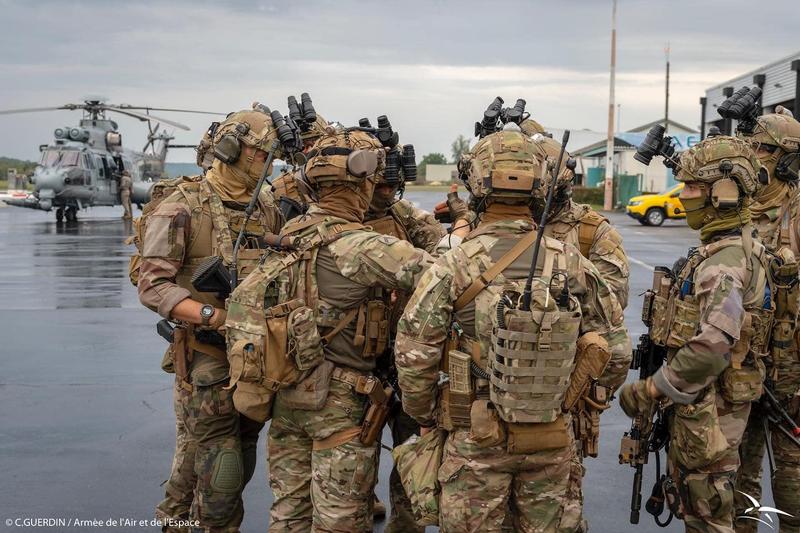  Franța creează o forță europeană cu 5.000 de soldați desfășurați în „medii ostile”. Vizează Ucraina?