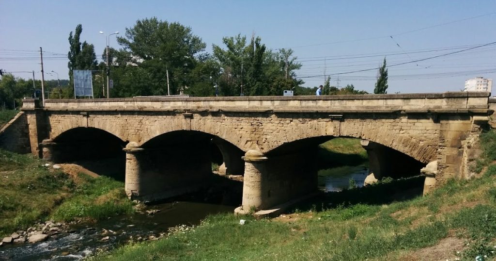  Proiect pentru reabilitarea Podului de Piatră, construit în urmă cu două secole