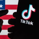 SUA se pregătește să interzică TikTok pe teritoriul american. Este considerată poartă de intrare a spionajului chinezesc