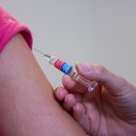 Scădere abruptă, cu 30%, a ratei de vaccinare antigripală. Medicii acuză sistemul, ministrul spune că e „problemă de adaptare”