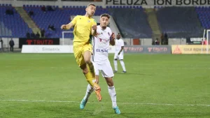 Victorie dramatică pentru FC Botoşani în prima manşă a barajului pentru Superligă