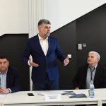 Premierul Marcel Ciolacu, Bogdan Cojocaru și Bogdan Balanișcu, întâlnire cu oamenii de afaceri din Iași (P)