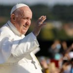 Papa Francisc: Tensiunile şi dezbaterile din societate sunt inevitabile, încercarea de uniformizare a opiniilor provoacă tensiuni şi violenţe